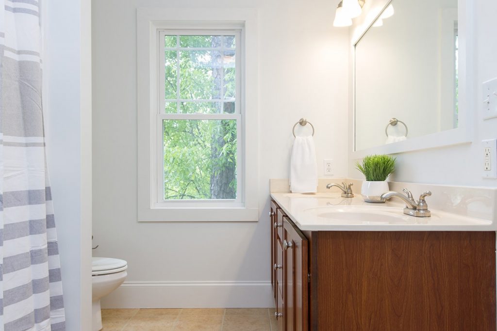 Best Windows for Bathrooms | Bathroom Window Buying Guide
